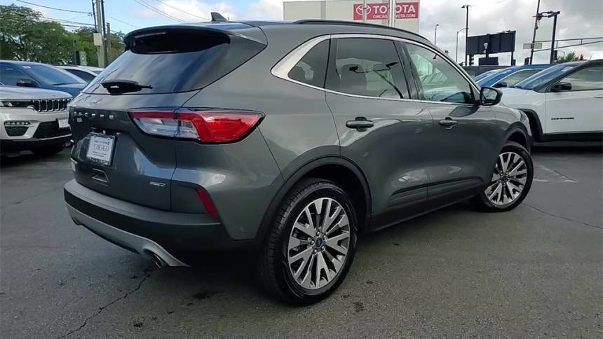 2021 ford escape hybrid titanium