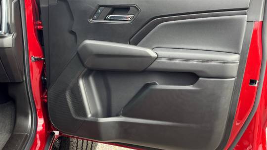 2024 GMC Canyon