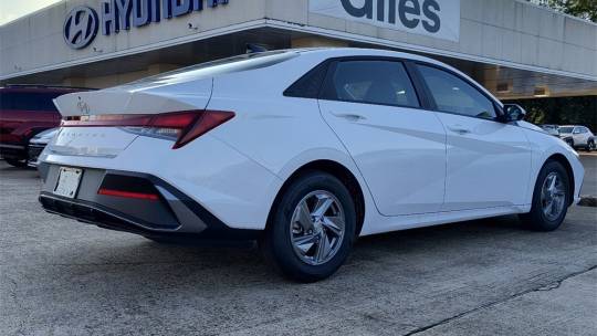 2024 Hyundai Elantra
