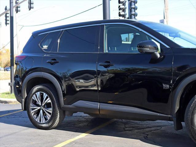 2021 nissan rogue sv