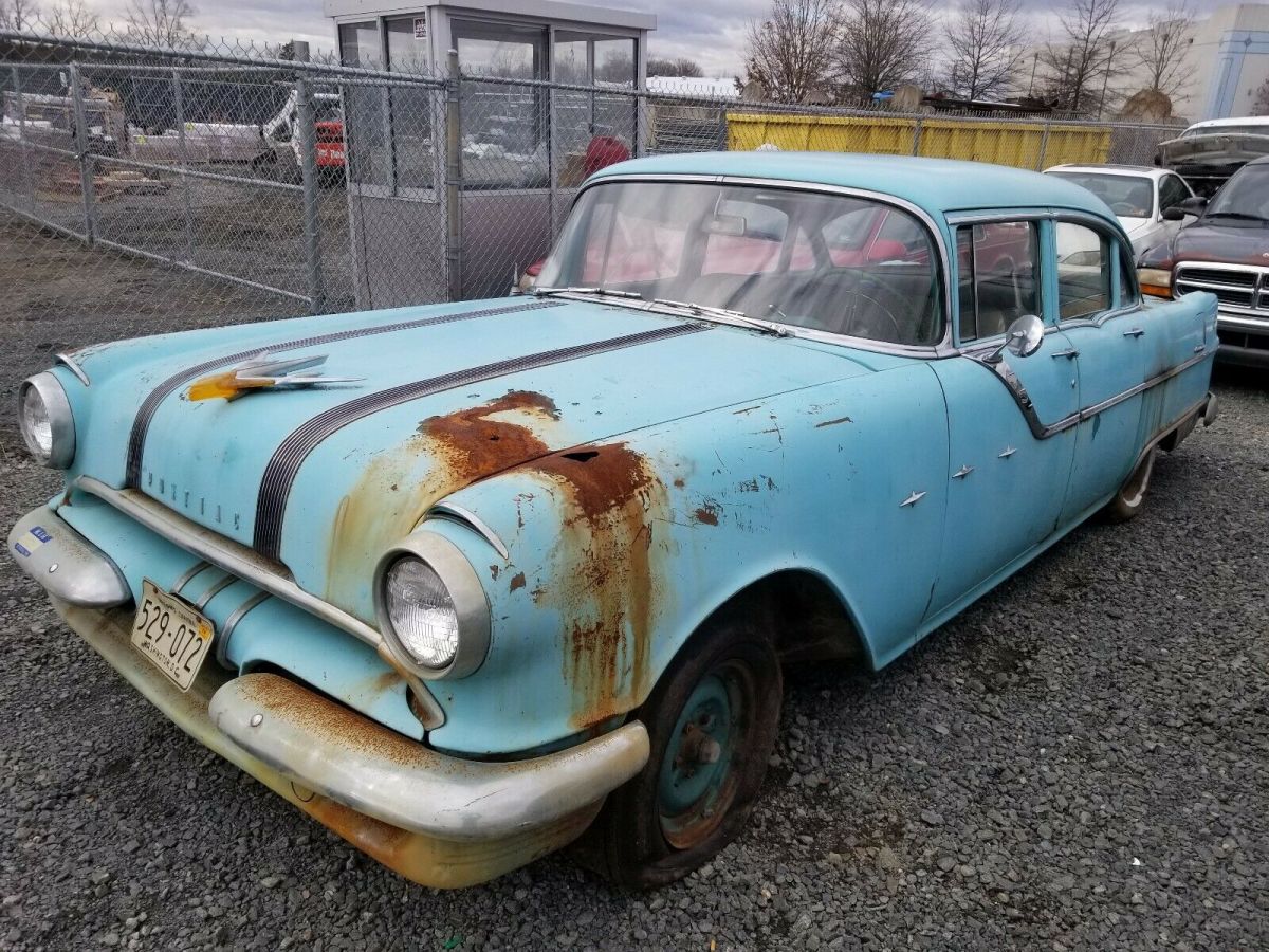 1955 pontiac starchief 4-door sedan (project vehicle)