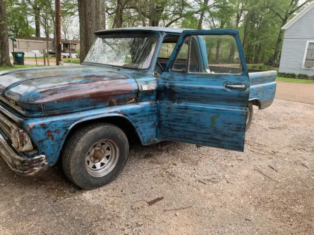 1966 cheverolet c10 pick up truck