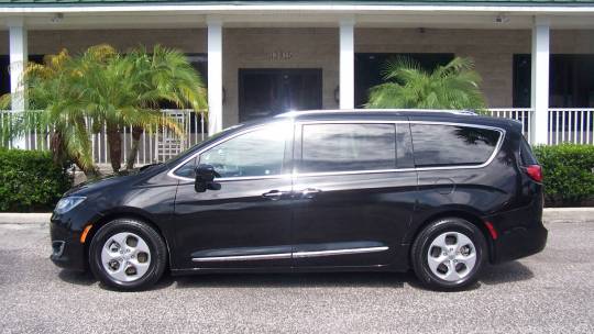 2017 Chrysler Pacifica