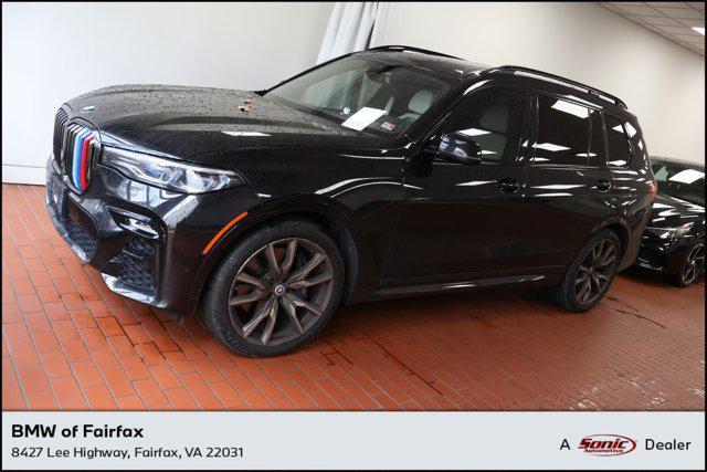 2022 bmw x7 m50i