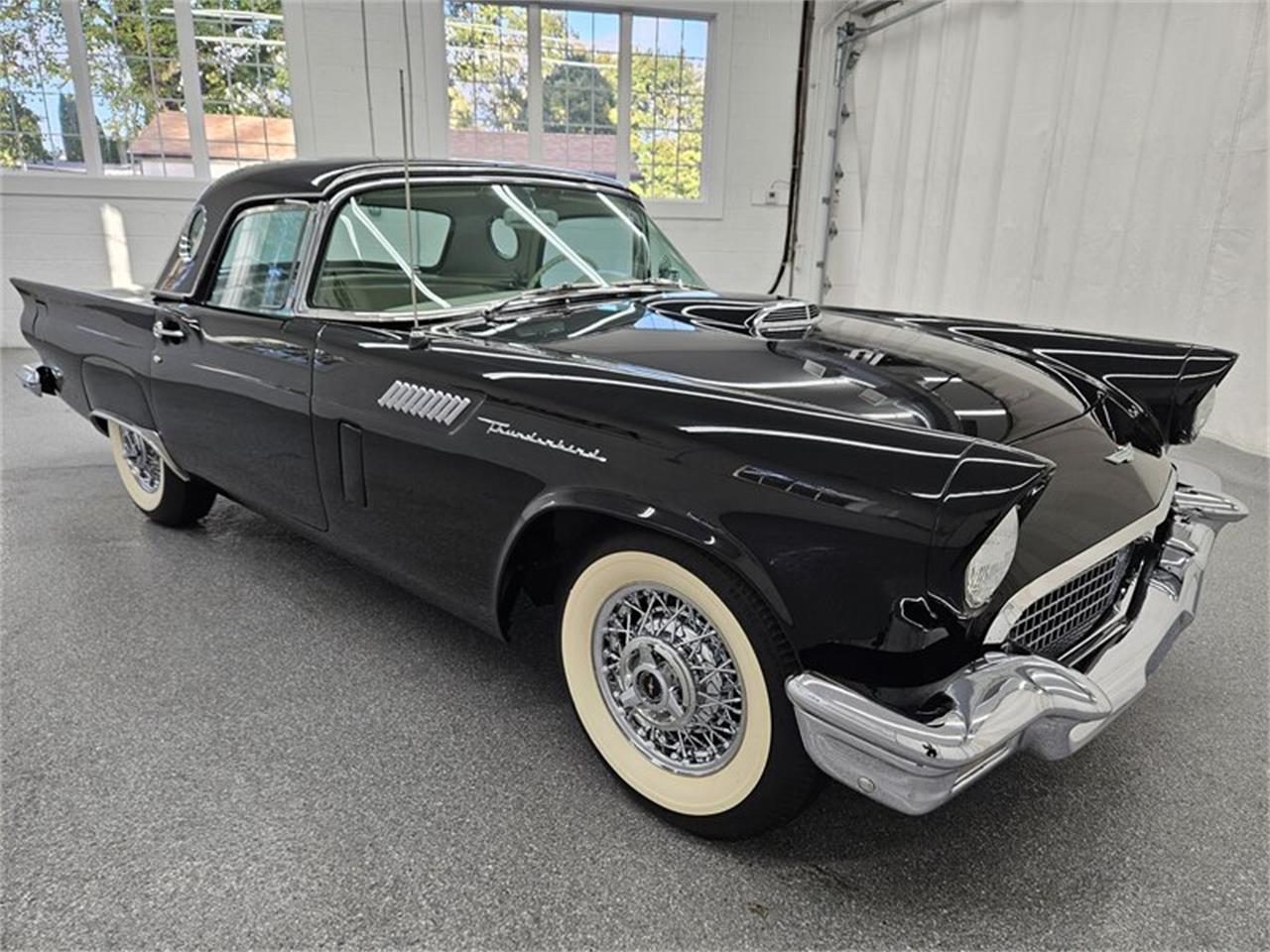1957 ford thunderbird