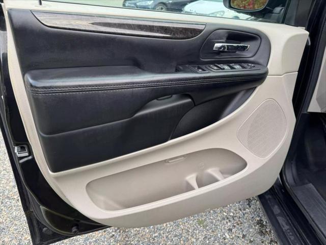 2014 dodge grand caravan avp/se