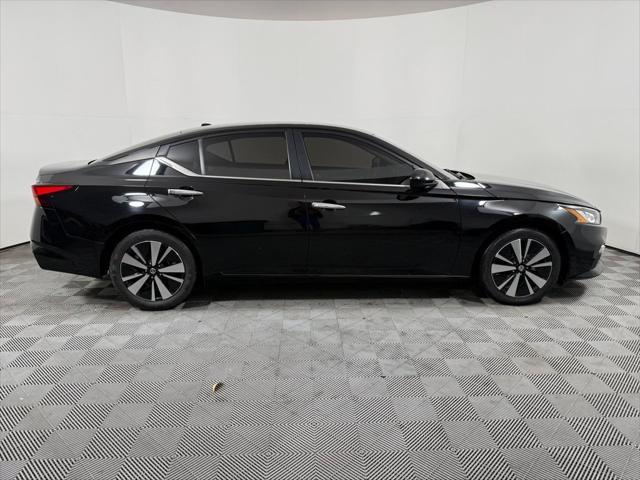 2021 nissan altima 2.5 sv