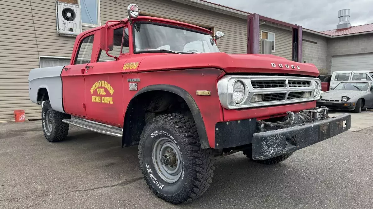 1970 dodge power wagon pickup red