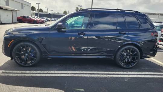 2025 BMW X7