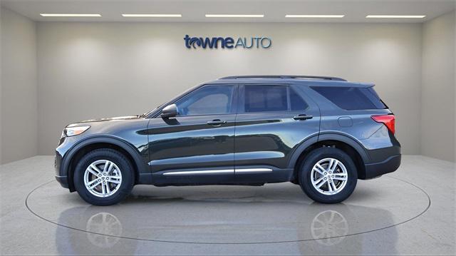 2022 ford explorer xlt