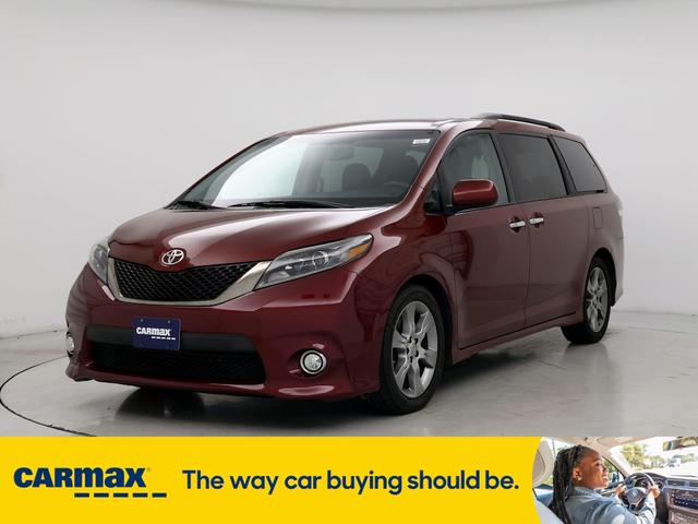 2015 toyota sienna se