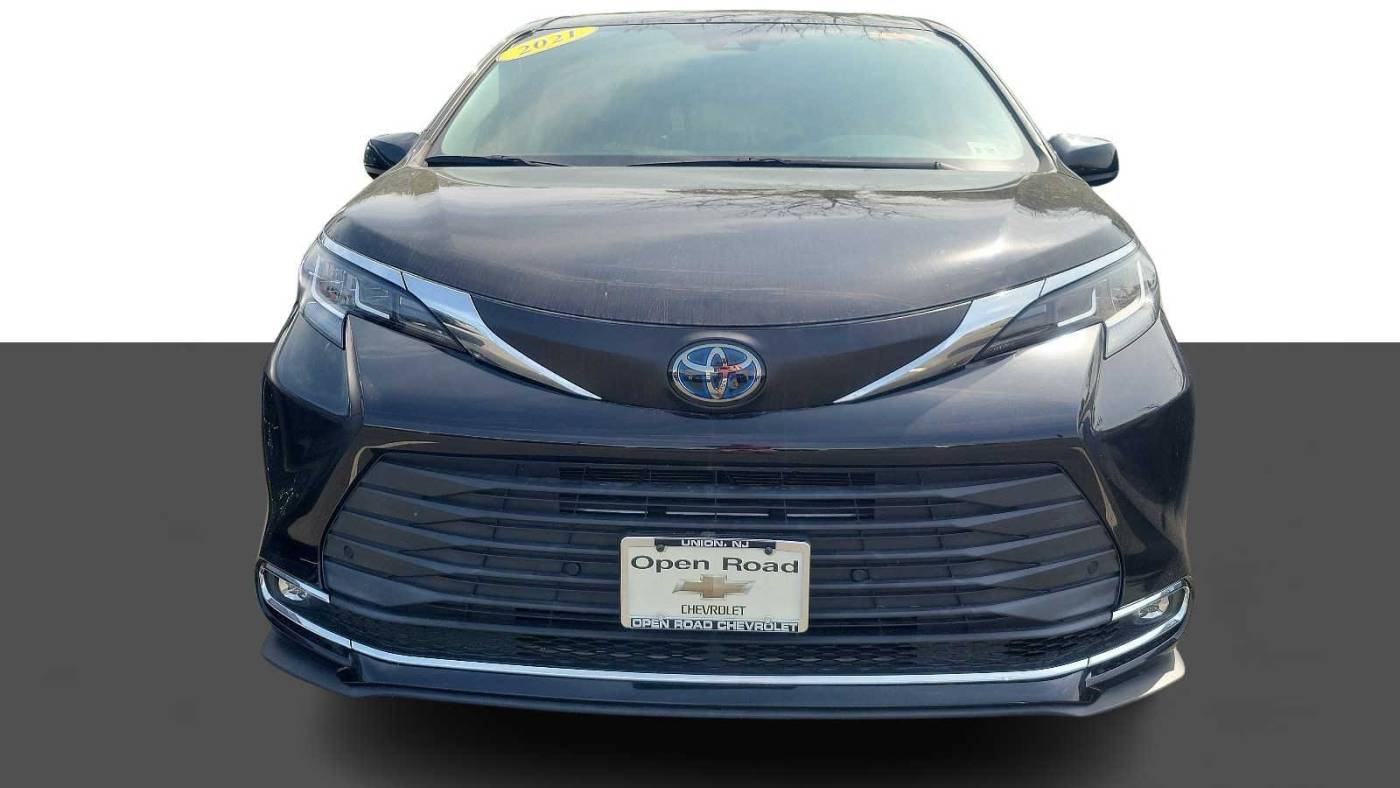 2021 toyota sienna xle 7-passenger