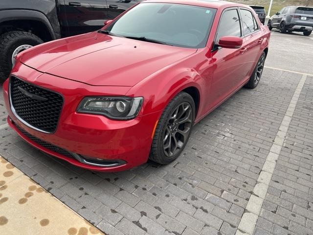 2015 chrysler 300 s