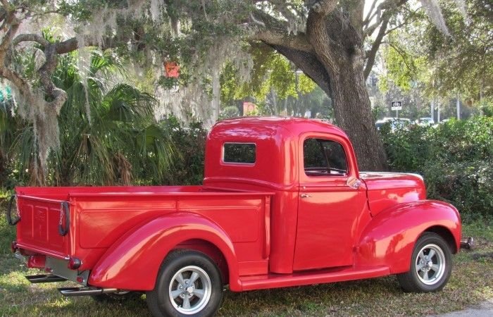 ford custom deluxe pickup