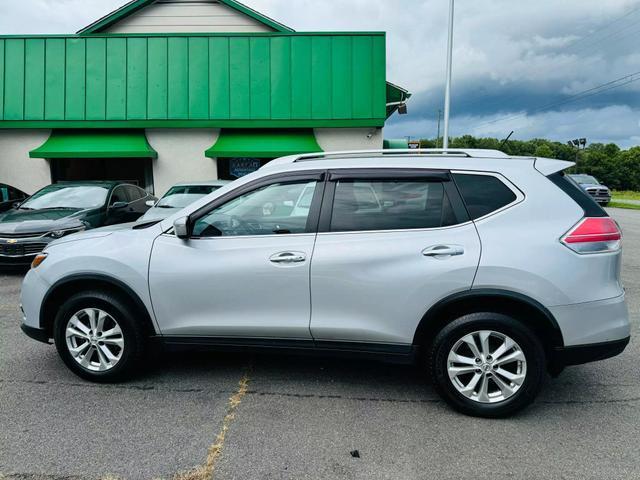 2015 nissan rogue sv