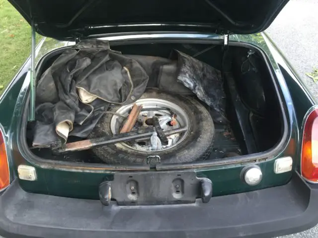 1979 mg b, british racing green, 4 cyl. 4 spd, nice top, 99k mi, many new parts!