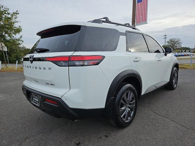 2023 nissan pathfinder sv