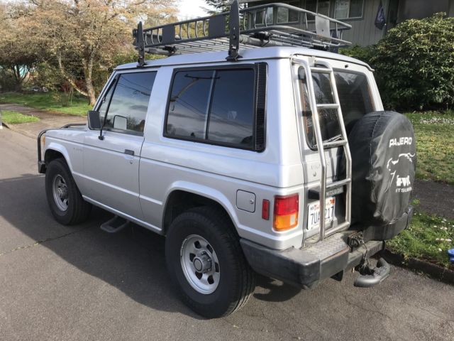 1989 mitsubishi pajero/dodge raider