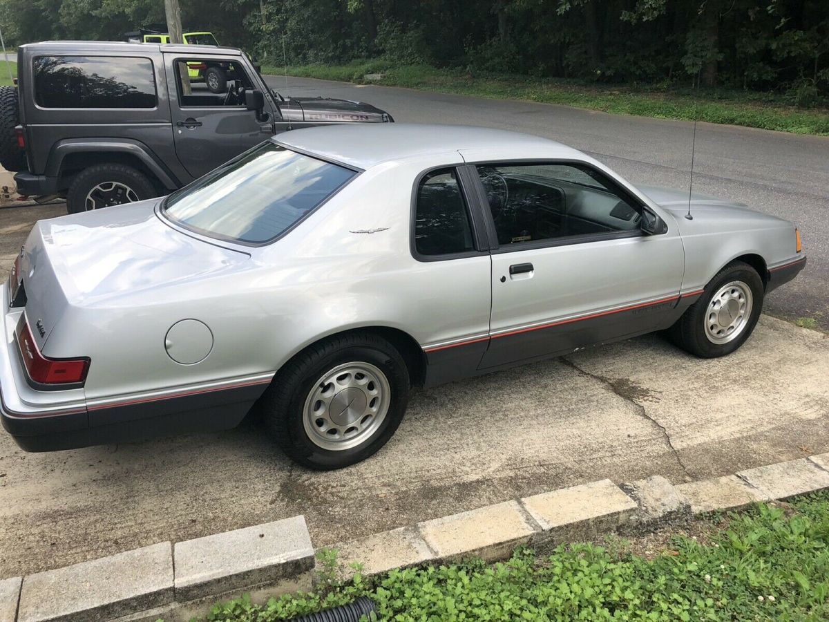 1985 ford thunderbird turbo coupe 5 speed manual rwd