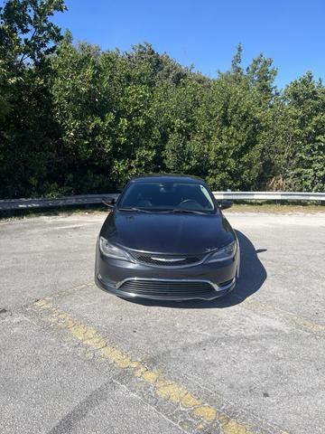 2017 chrysler 200 limited
