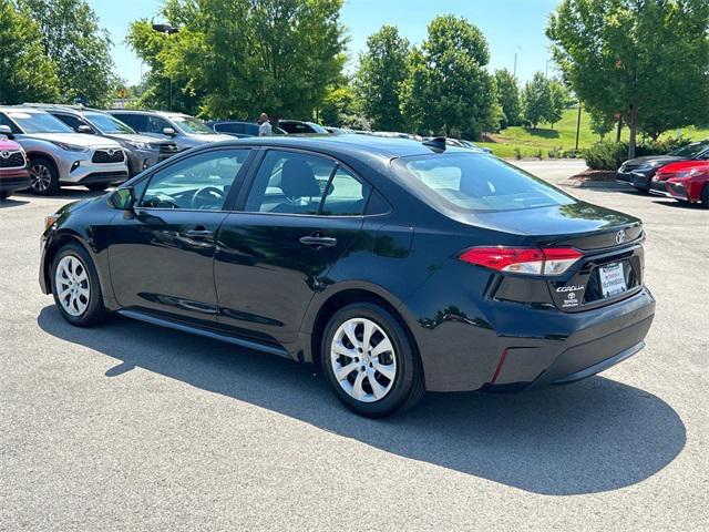 2022 toyota corolla le