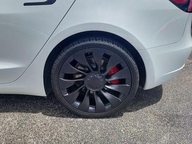 2022 tesla model 3 performance