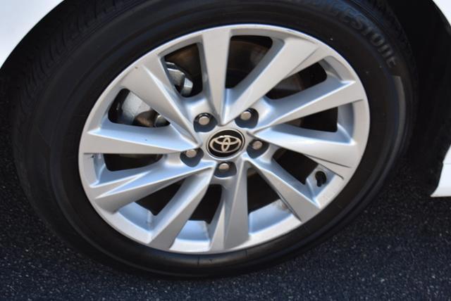 2024 toyota camry le