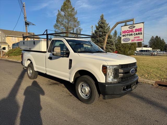 2019 ford f-350 xlt