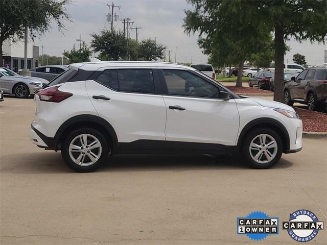 2023 nissan kicks s