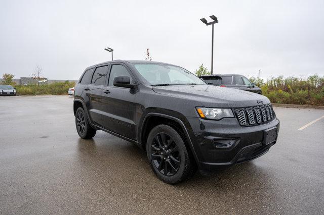 2017 jeep grand cherokee altitude
