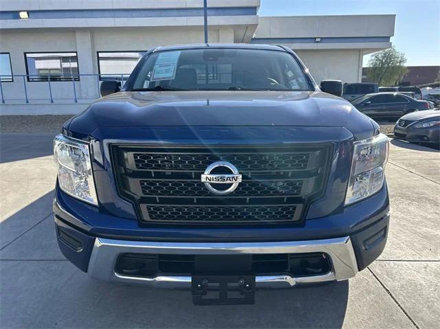 2022 nissan titan sv