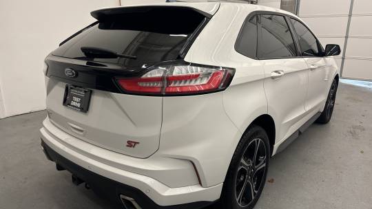 2020 Ford Edge