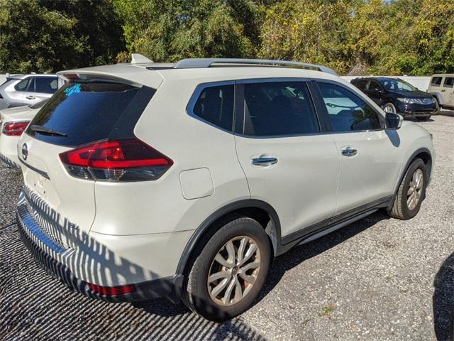 2018 nissan rogue sv