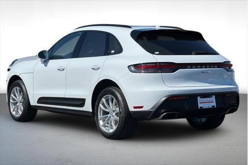 2024 porsche macan