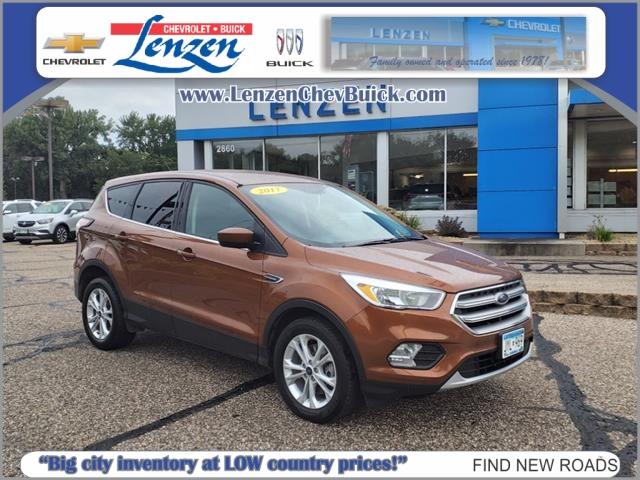 2017 ford escape se