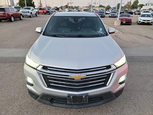2022 chevrolet traverse lt leather