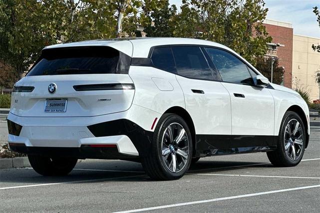 2024 bmw ix xdrive50