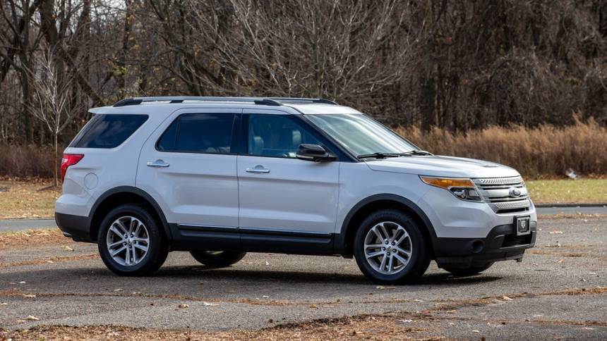 used 2013 ford explorer xlt $10,900great deal 111,949 mi. location: edison