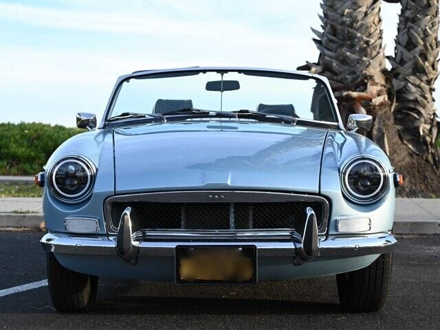 1973 mg mgb