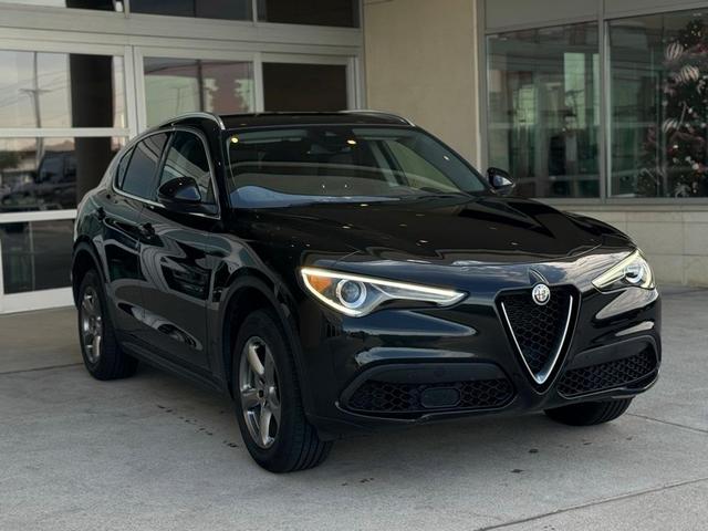 2021 alfa romeo stelvio base