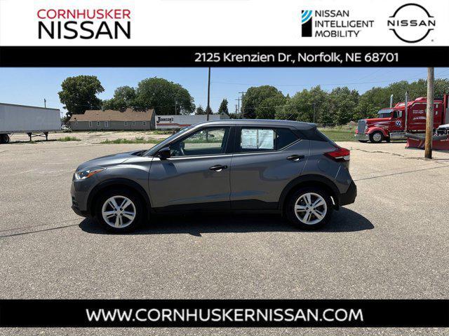 2020 nissan kicks s