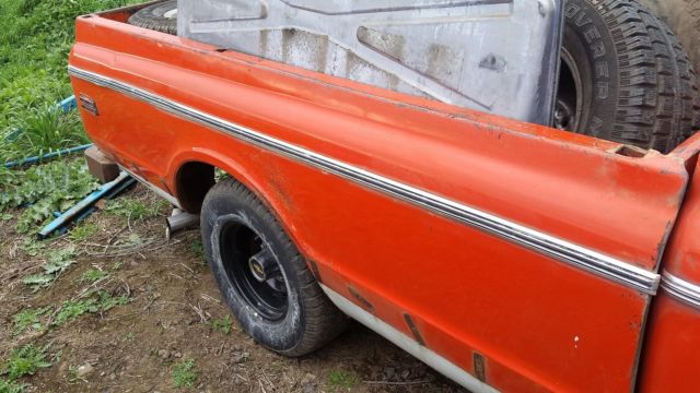 1970 c10 factory big block,tach,dana 60 rearend. farmtruck wanna be
