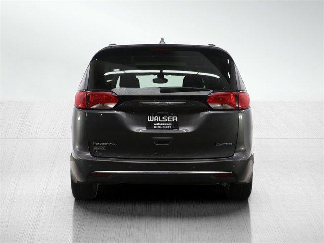 2020 chrysler pacifica limited