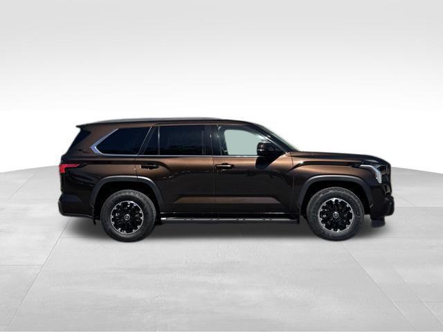 2023 toyota sequoia sr5