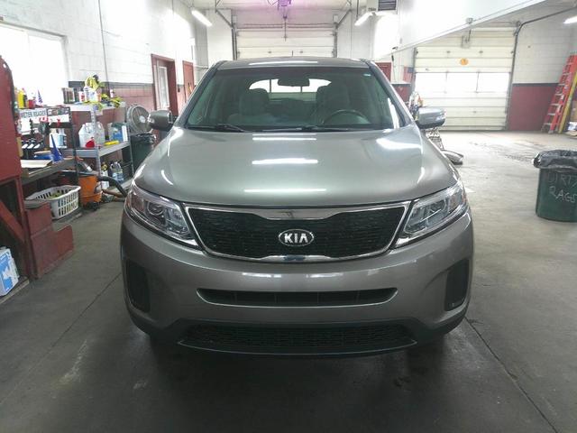 2015 kia sorento lx