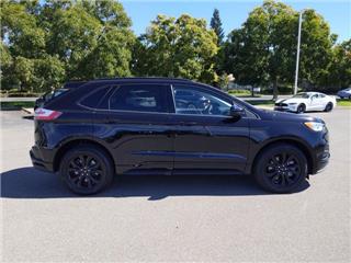 2022 Ford Edge se