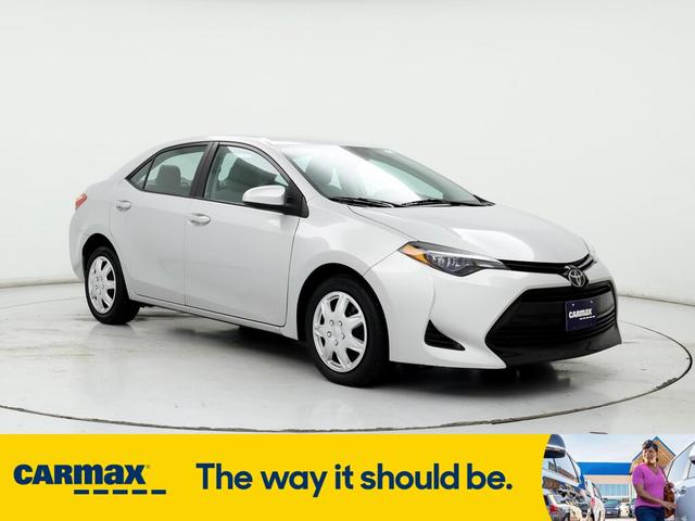 2017 toyota corolla le