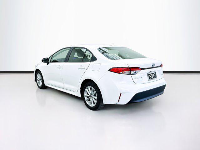 2024 toyota corolla hybrid le