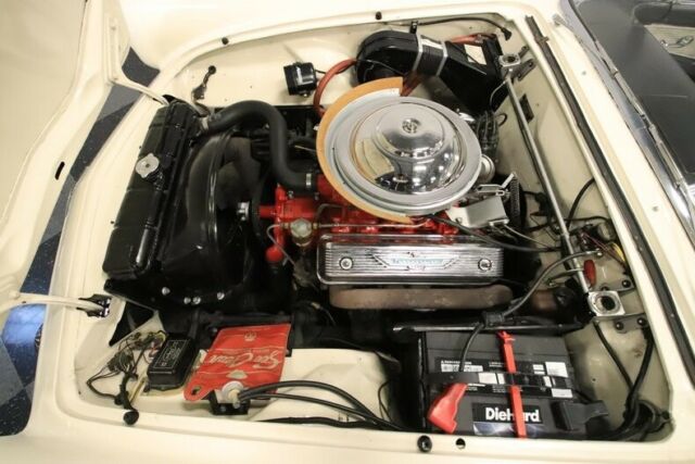 t-bird tbird classic vintage collector v8 auto white black continental correct b