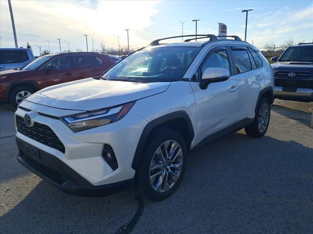 2022 toyota rav4 xle premium